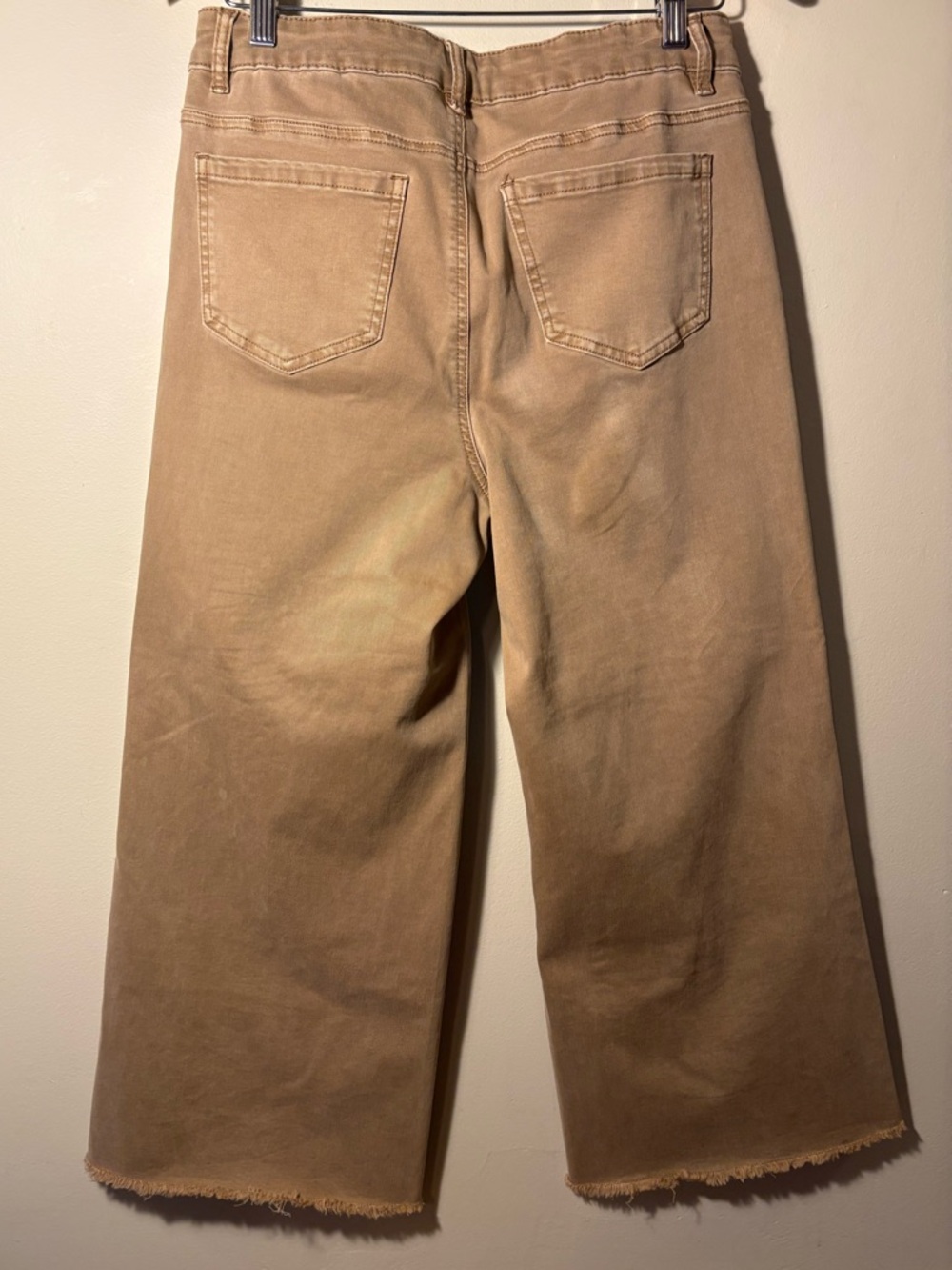 Melanie Lyne Wide Leg, Cropped Jeans, Tan/Mocha with Raw Hem, Sz. 10. Like new! - Picture 3 of 10